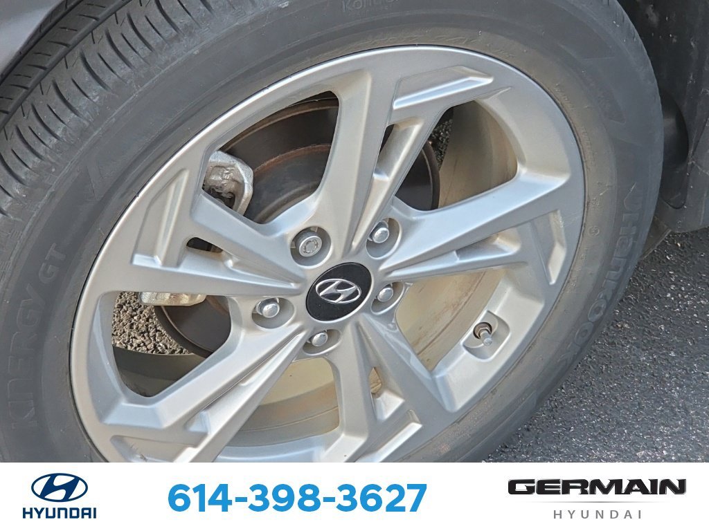 Used 2023 Gray Hyundai SEL image 12