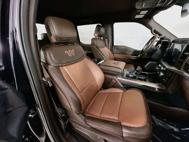 New 2026 Agate Black Metallic Ford King Ranch image 64