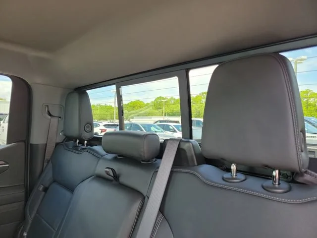2025 Chevrolet Silverado 1500 LTZ - Photo 16