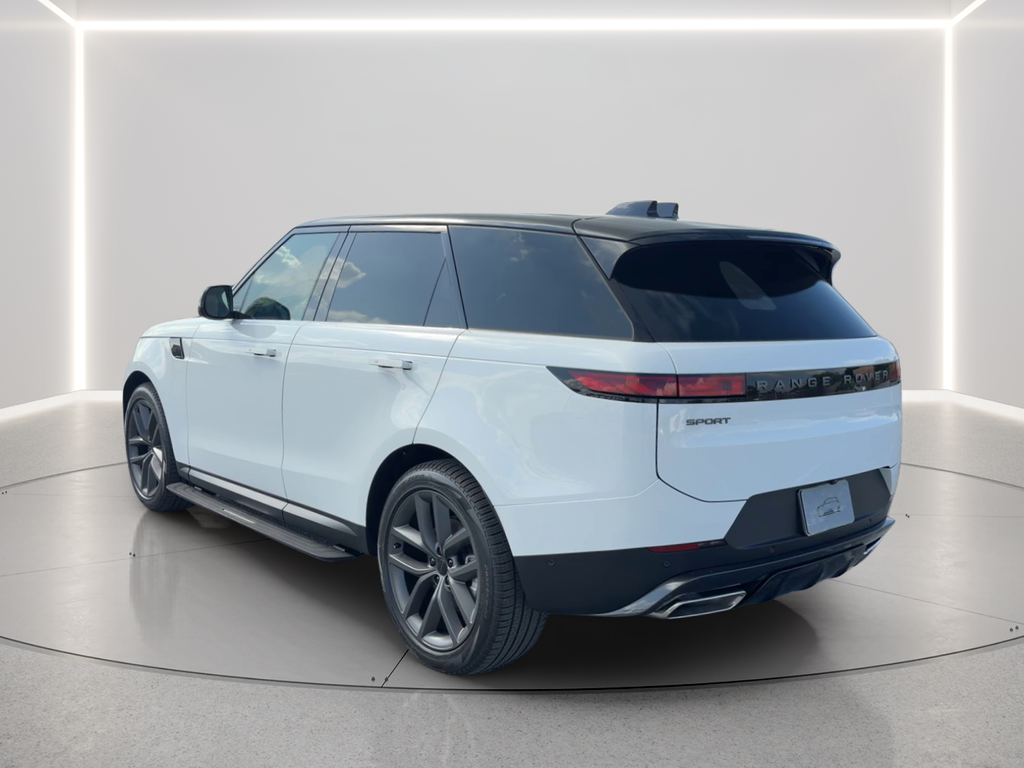 New 2026 Fuji White Land Rover SE image 7