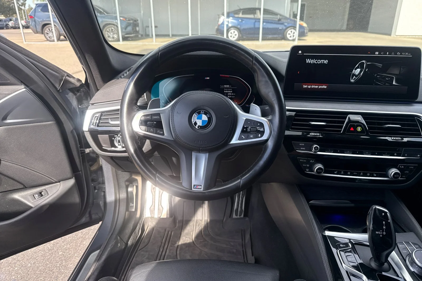 Used 2022 Blue BMW 530i image 11
