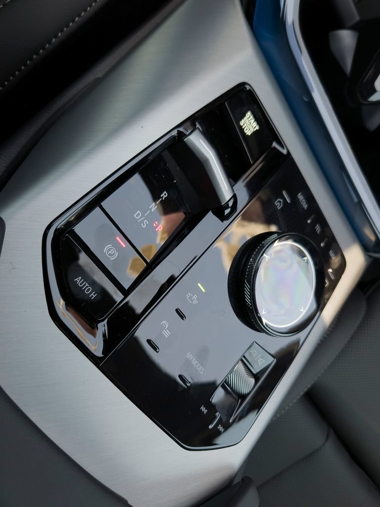 New 2026 Black Sapphire Metallic BMW 30 xDrive image 10