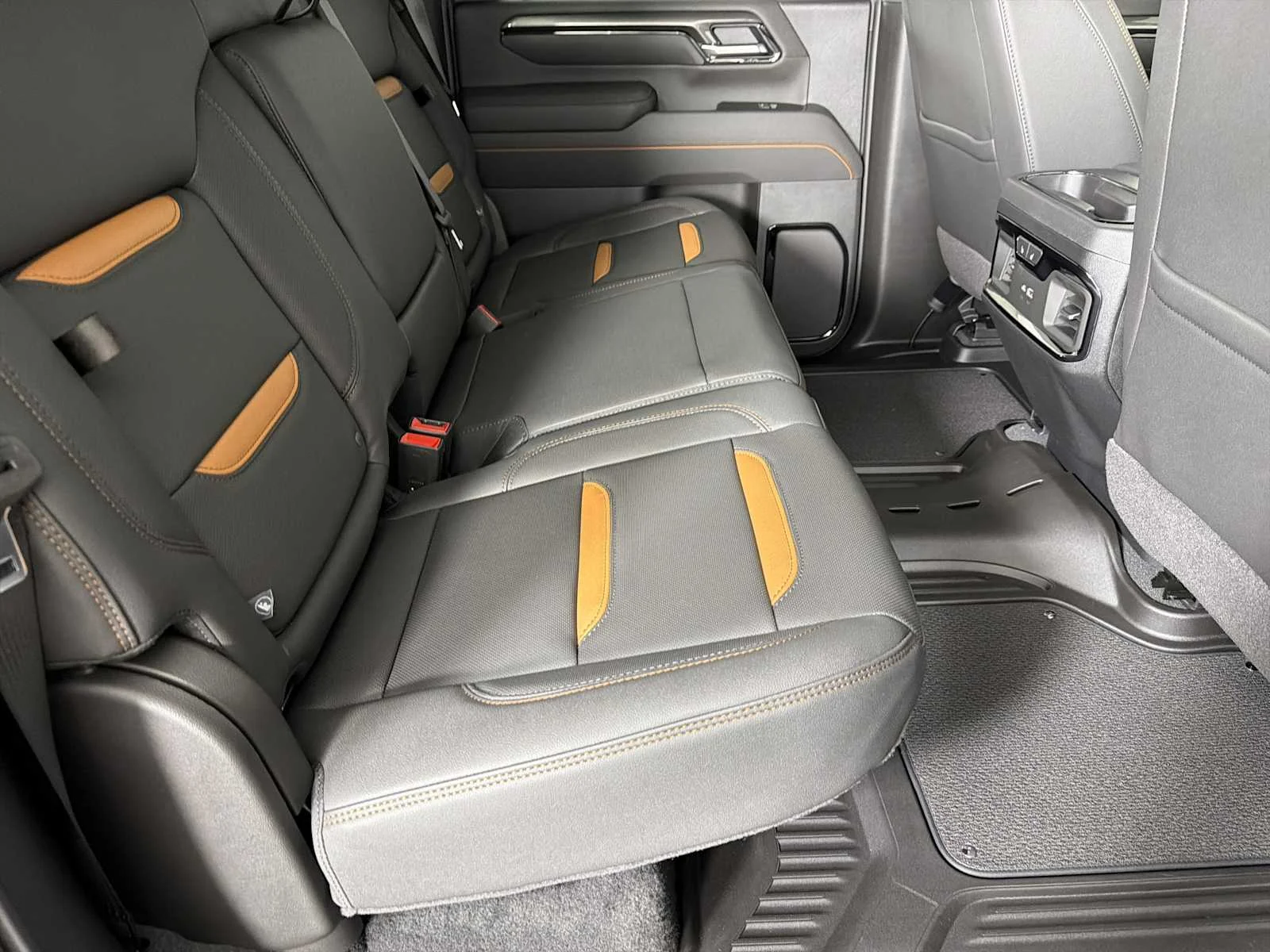 New 2026 Onyx Black GMC AT4 image 13