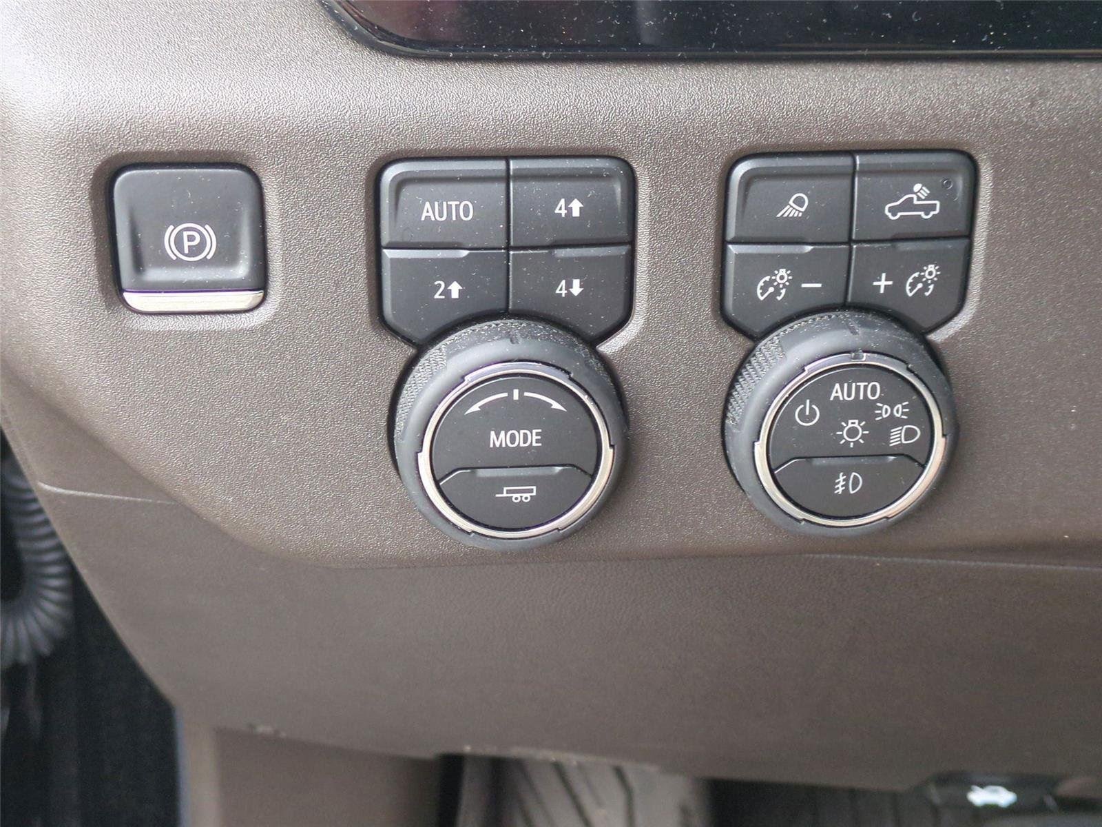Used 2026 Black Chevrolet LTZ image 24