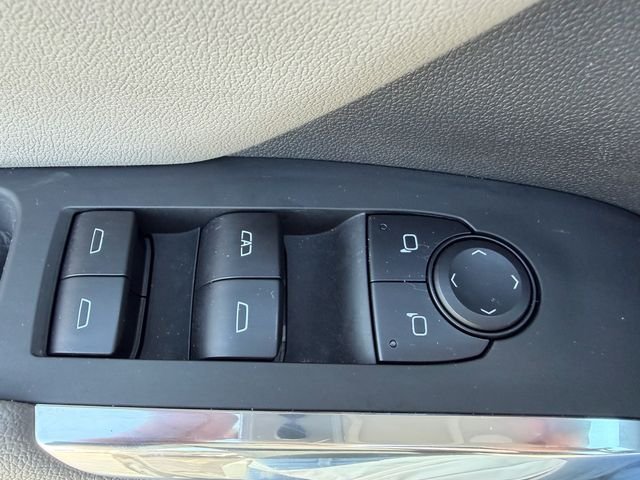 Used 2025 Black Chevrolet LT image 24