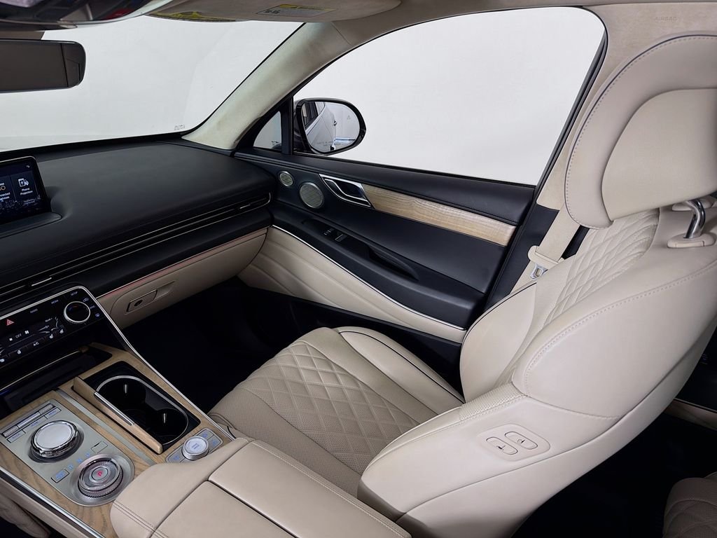 Used 2023 Himalayan Gray Genesis 3.5T Prestige image 25