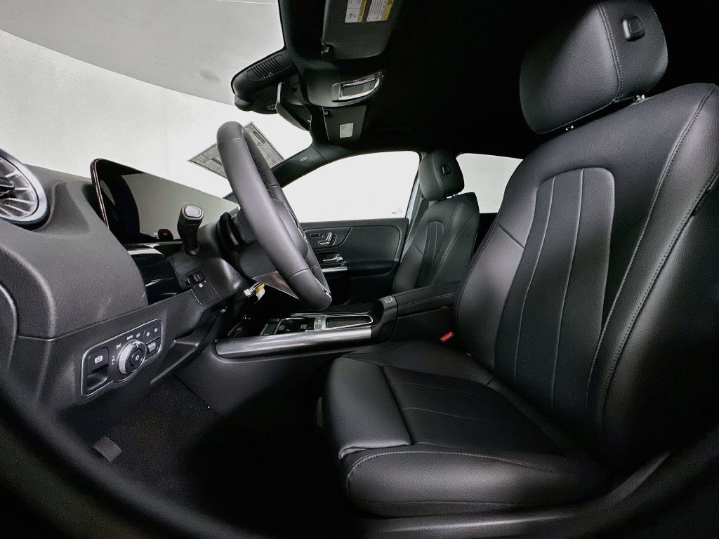 New 2026 Cirrus Silver Metallic Mercedes-Benz GLA 250 image 50
