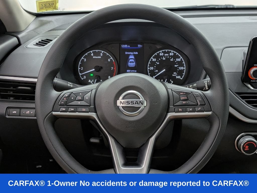 Used 2022 White Nissan 2.5 S image 21