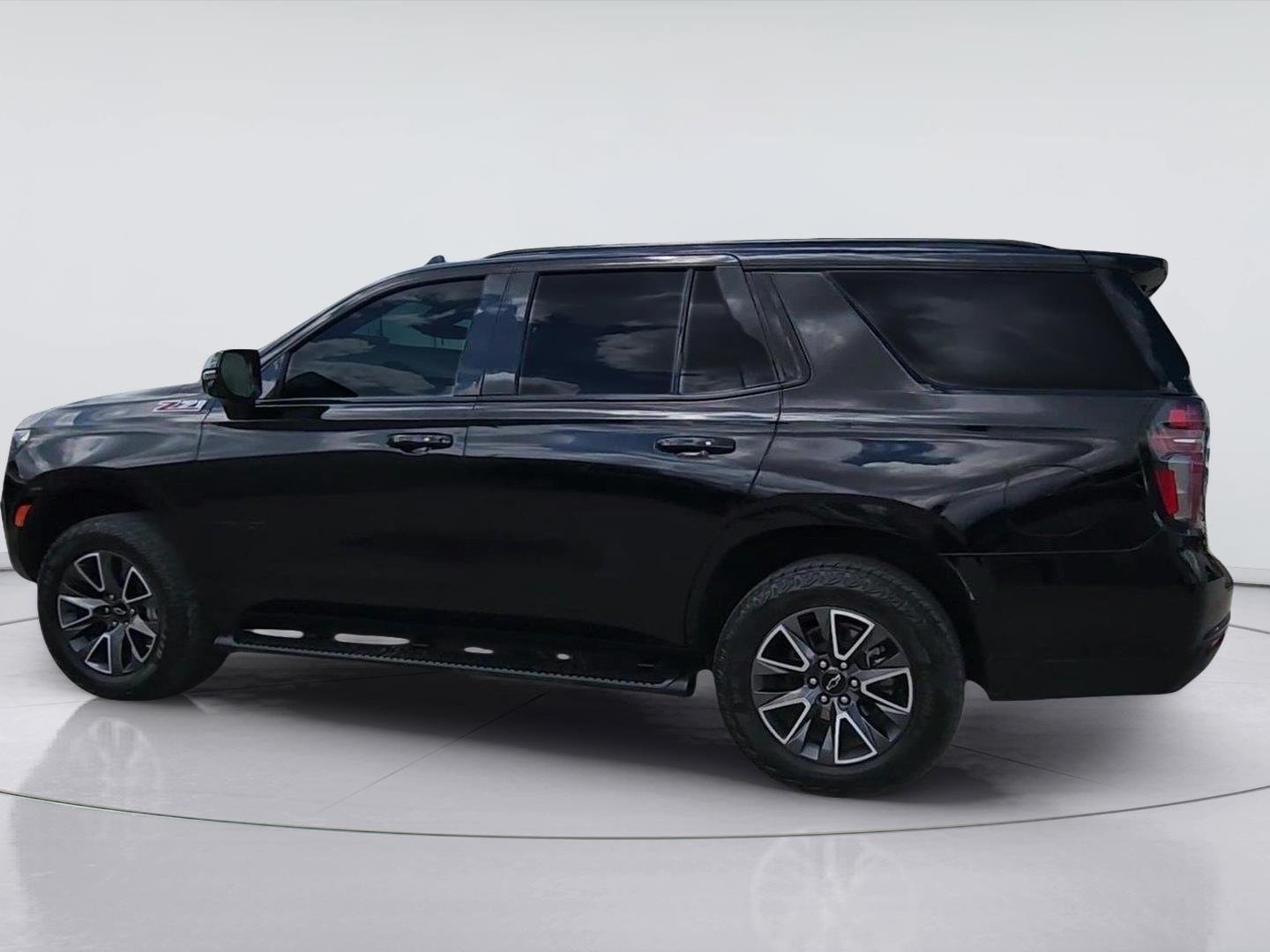 Certified Used 2024 Black Chevrolet Z71 image 6