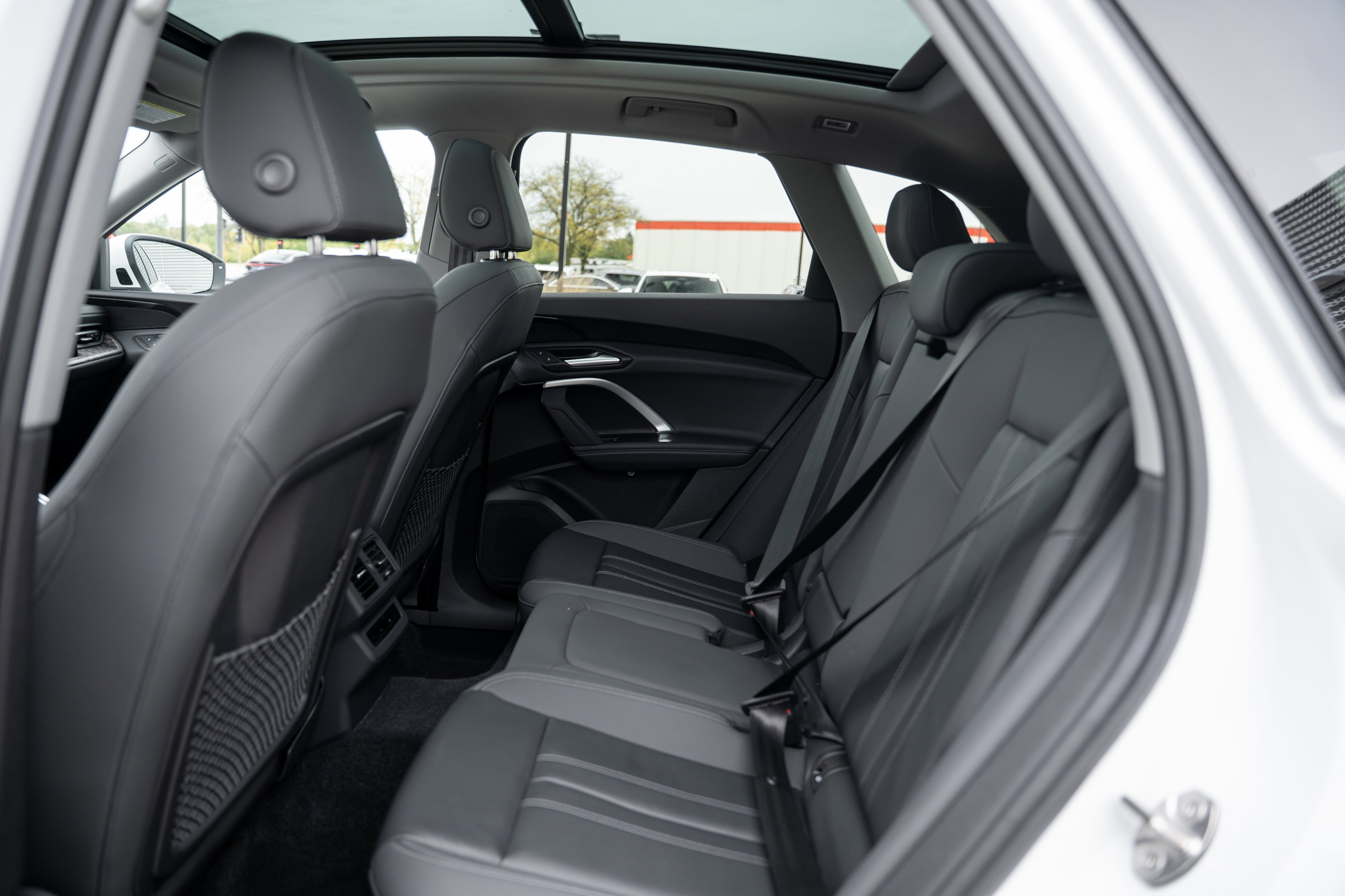 2025 Audi Q5 Premium - Photo 12