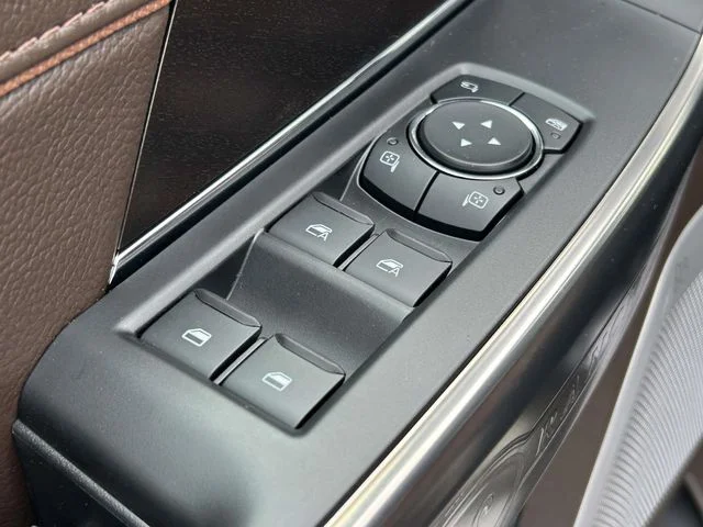 New 2026 Star White Metallic Tri-Coat Ford King Ranch® image 12