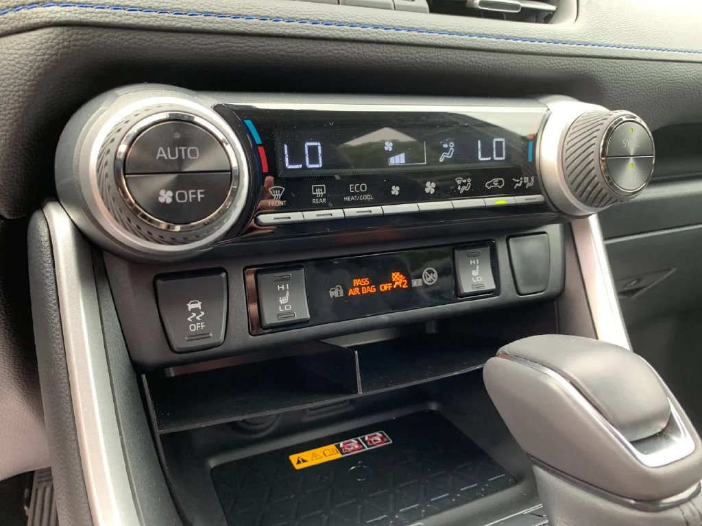 Used 2025 Beige Toyota XSE image 23