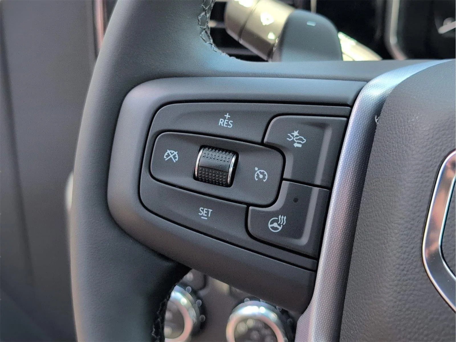 New 2026 Sterling Metallic GMC Elevation image 16
