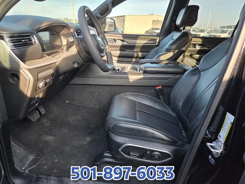 Used 2024 Diamond Black JEEP SERIES II image 8