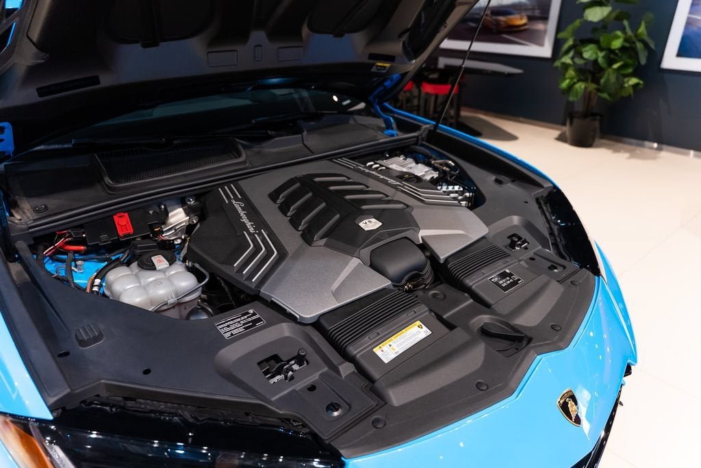 Used 2024 Blu Cepheus Metallic Lamborghini Performante image 51