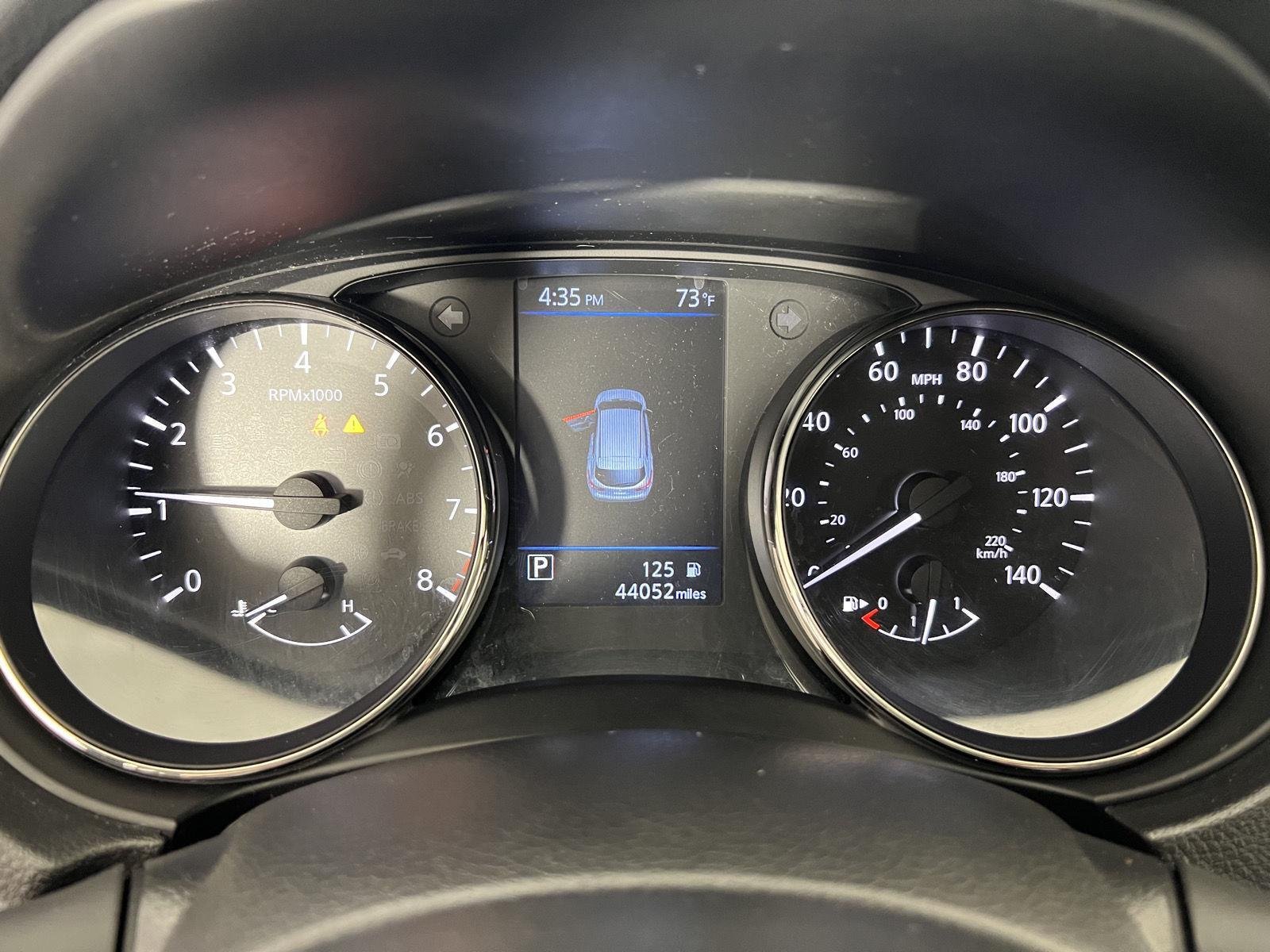 Used 2022 Gun Metallic Nissan SV image 17