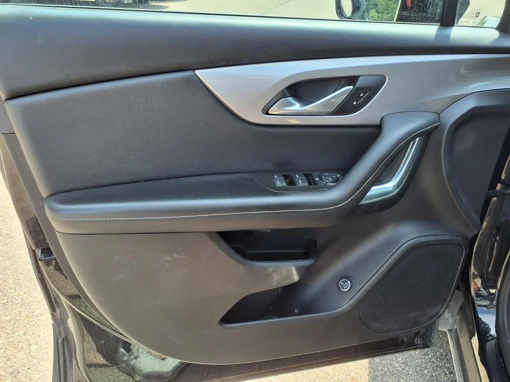 Used 2024 Black Chevrolet LT image 17