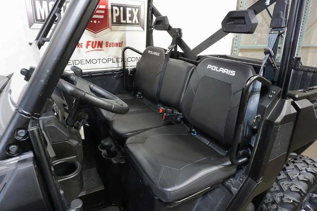 Used 2025 BLACK Polaris Premium image 9