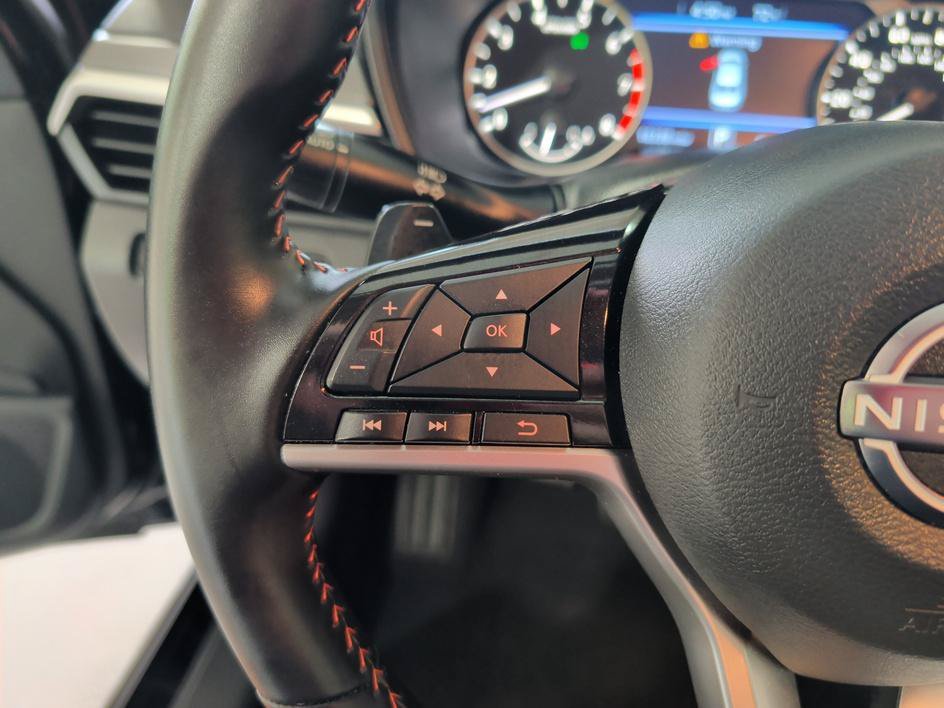 Used 2026 Super Black Nissan SR image 19