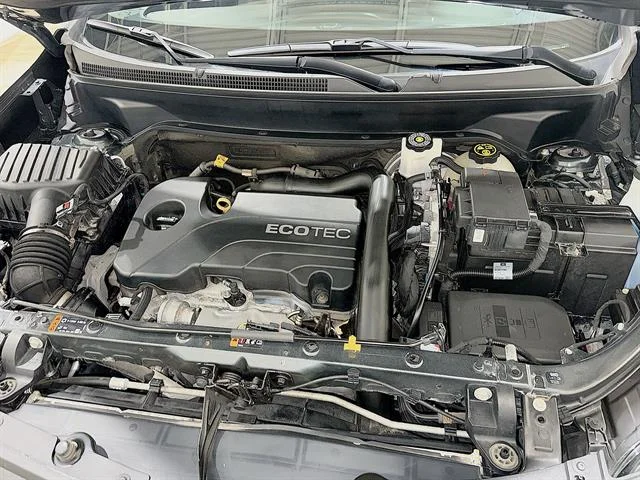 Used 2020 NIGHTFALL GRAY METALLIC Chevrolet LT image 91