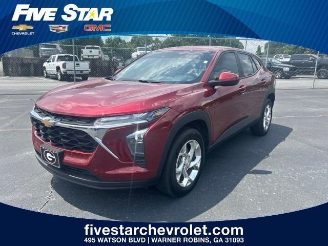 Used 2025 Red Chevrolet LS image 1