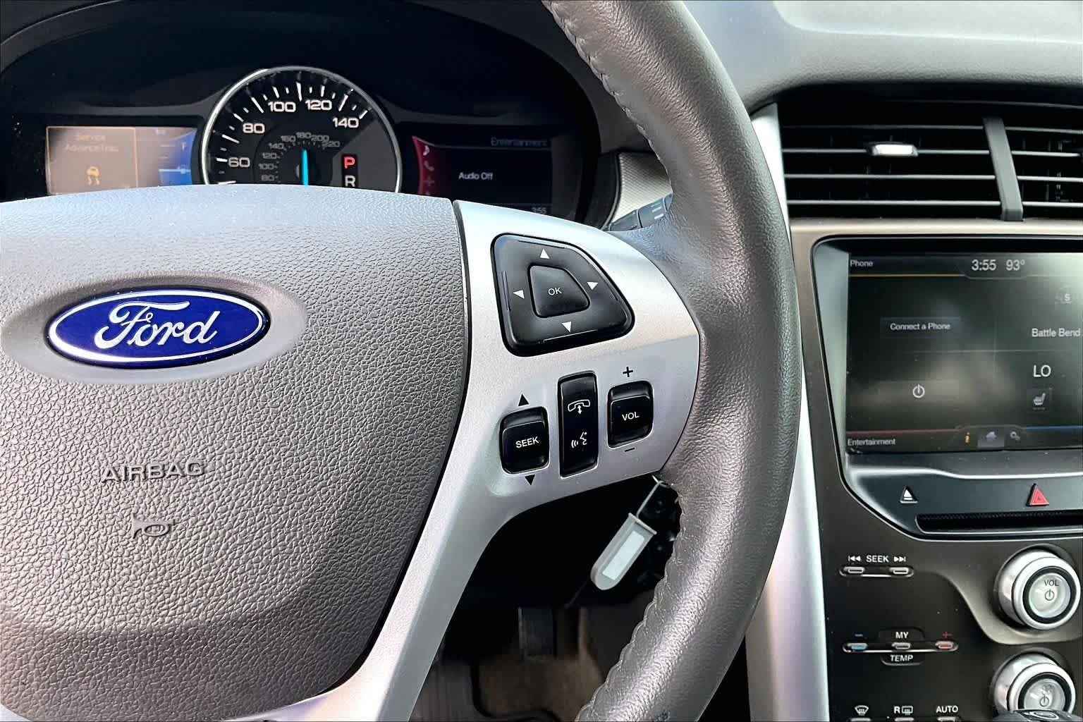 Used 2013 White Platinum Metallic Tri-Coat Ford SEL image 27