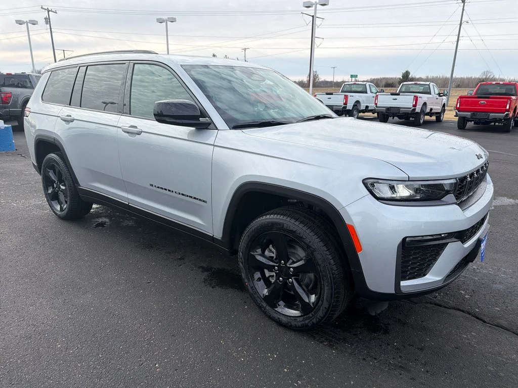New 2026 Silver Jeep Limited image 7