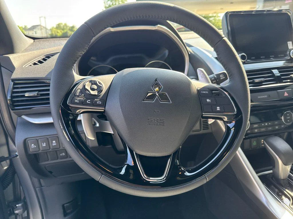 New 2026 Mercury Gray Metallic Mitsubishi SEL S-AWC image 16