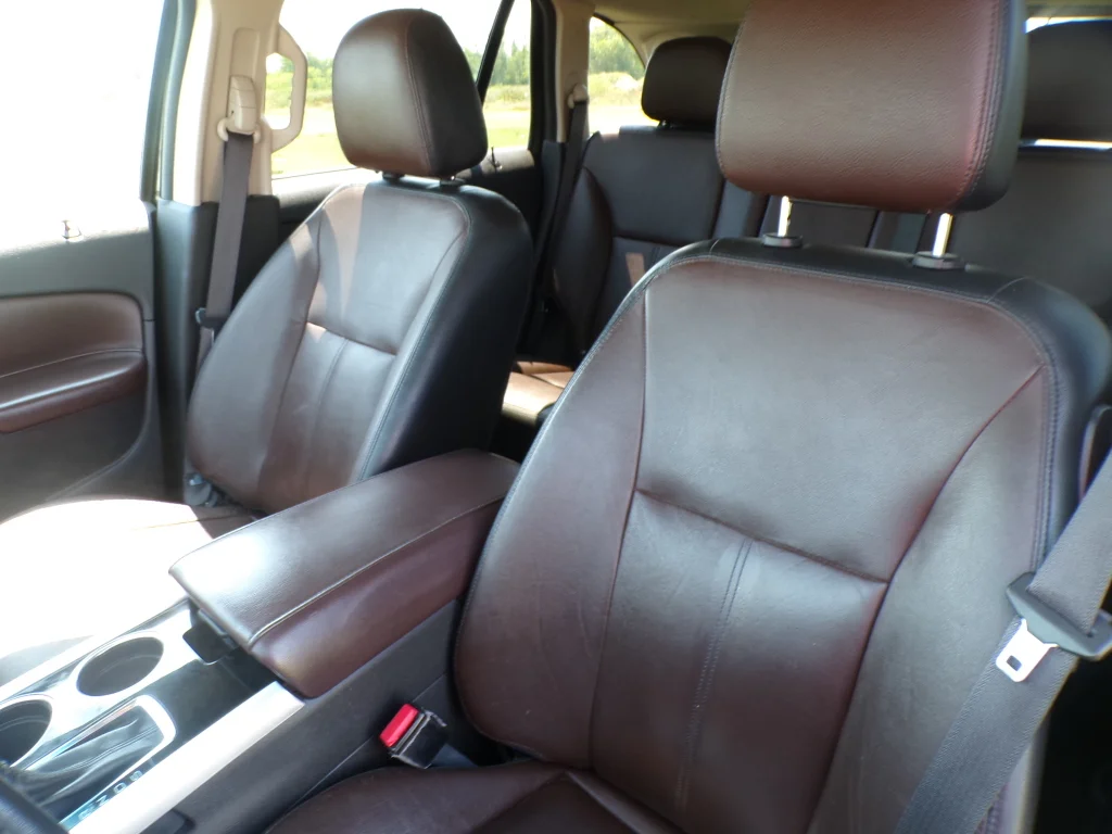 Used 2013 Kodiak Brown Metallic Ford Limited image 18