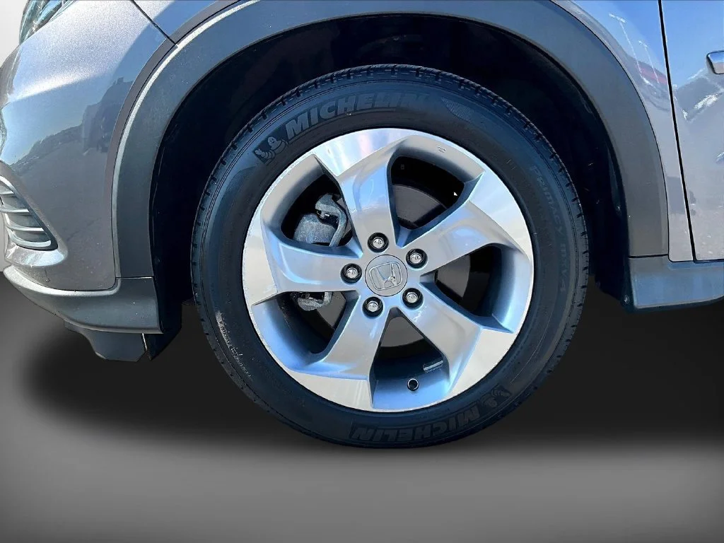 Used 2022 Gray Honda LX image 34