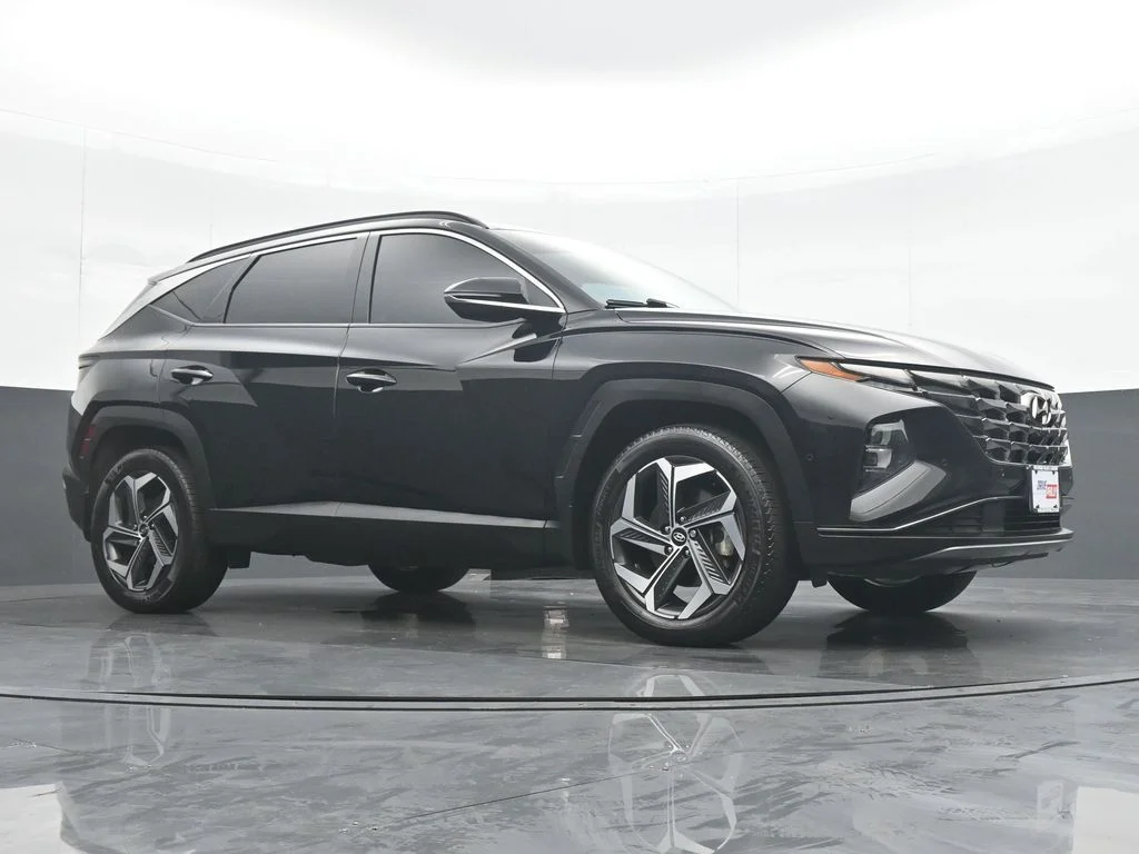 Used 2024 Black Hyundai Limited image 32