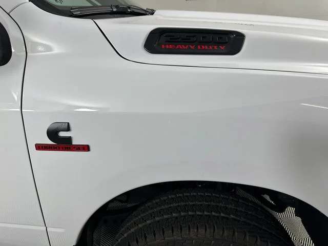 New 2026 Bright White Clearcoat RAM Tradesman image 6