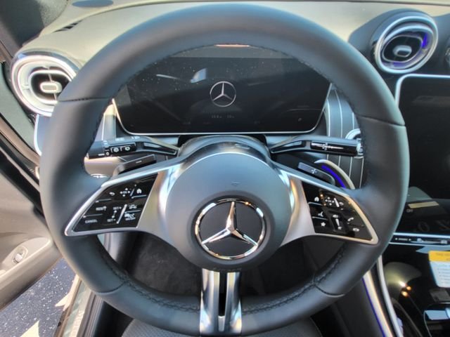 New 2026 Verde Silver Metallic Mercedes-Benz GLC 300 image 18