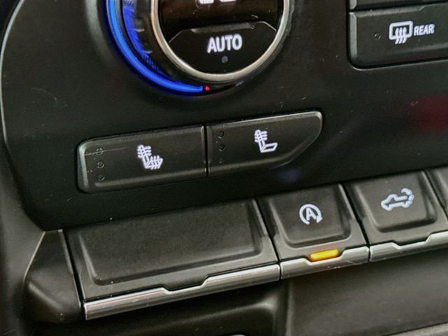 Used 2019 Beige Chevrolet RST image 19