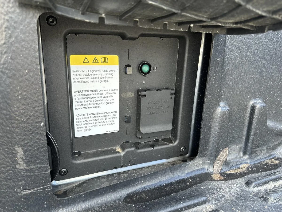 New 2026 Grey Ford Tremor image 8