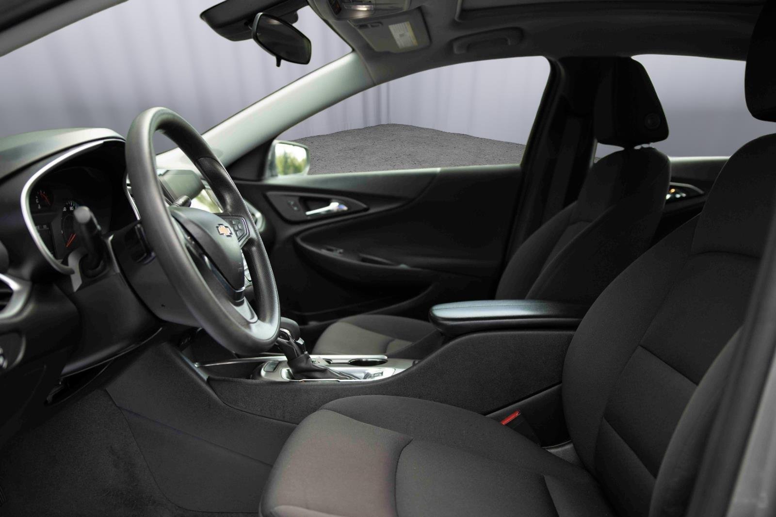 Used 2023 Chevrolet Malibu 1LT with VIN 1G1ZD5ST1PF252971 for sale in Vernon, CT