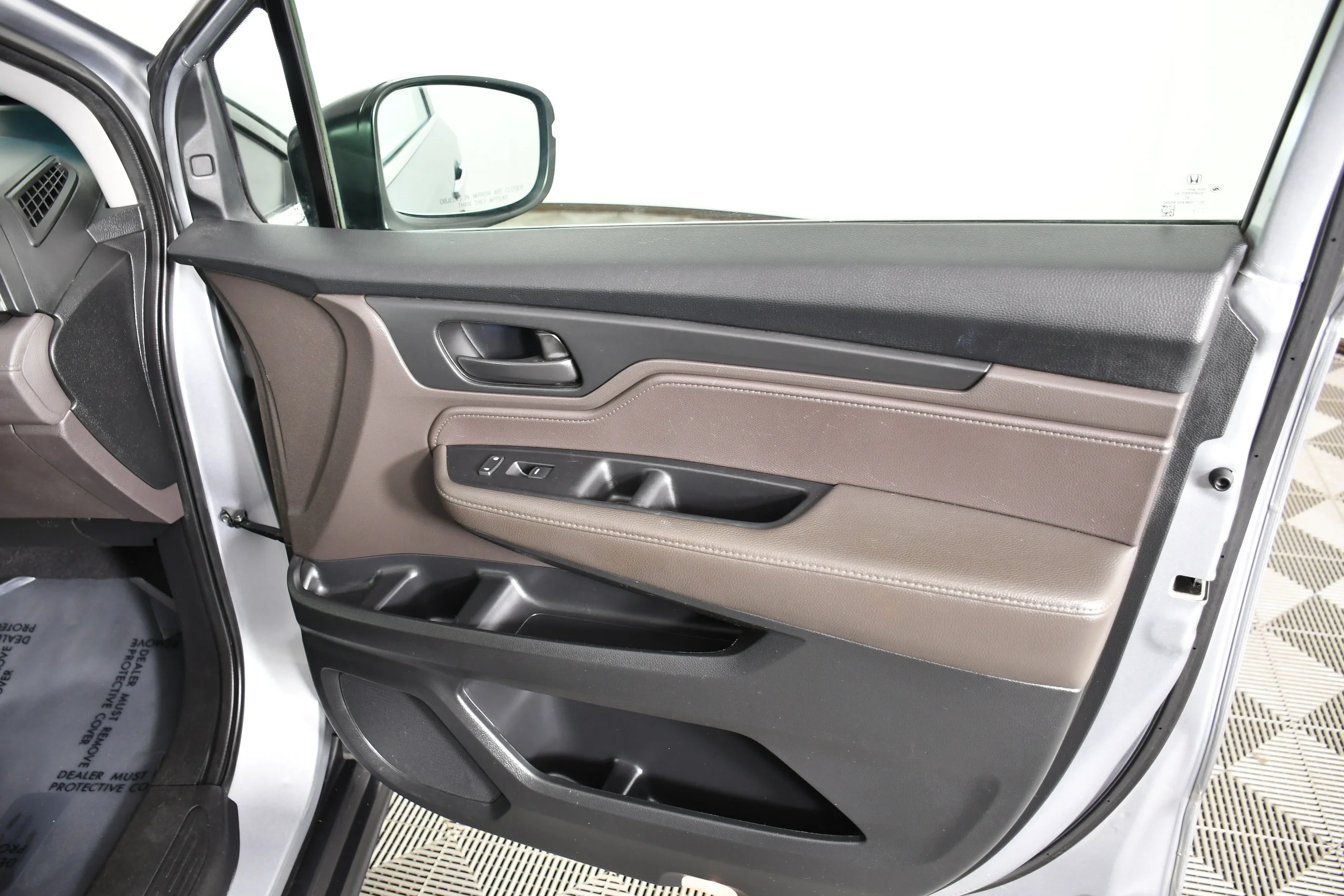 Used 2022 Lunar Silver Metallic Honda EX-L image 41