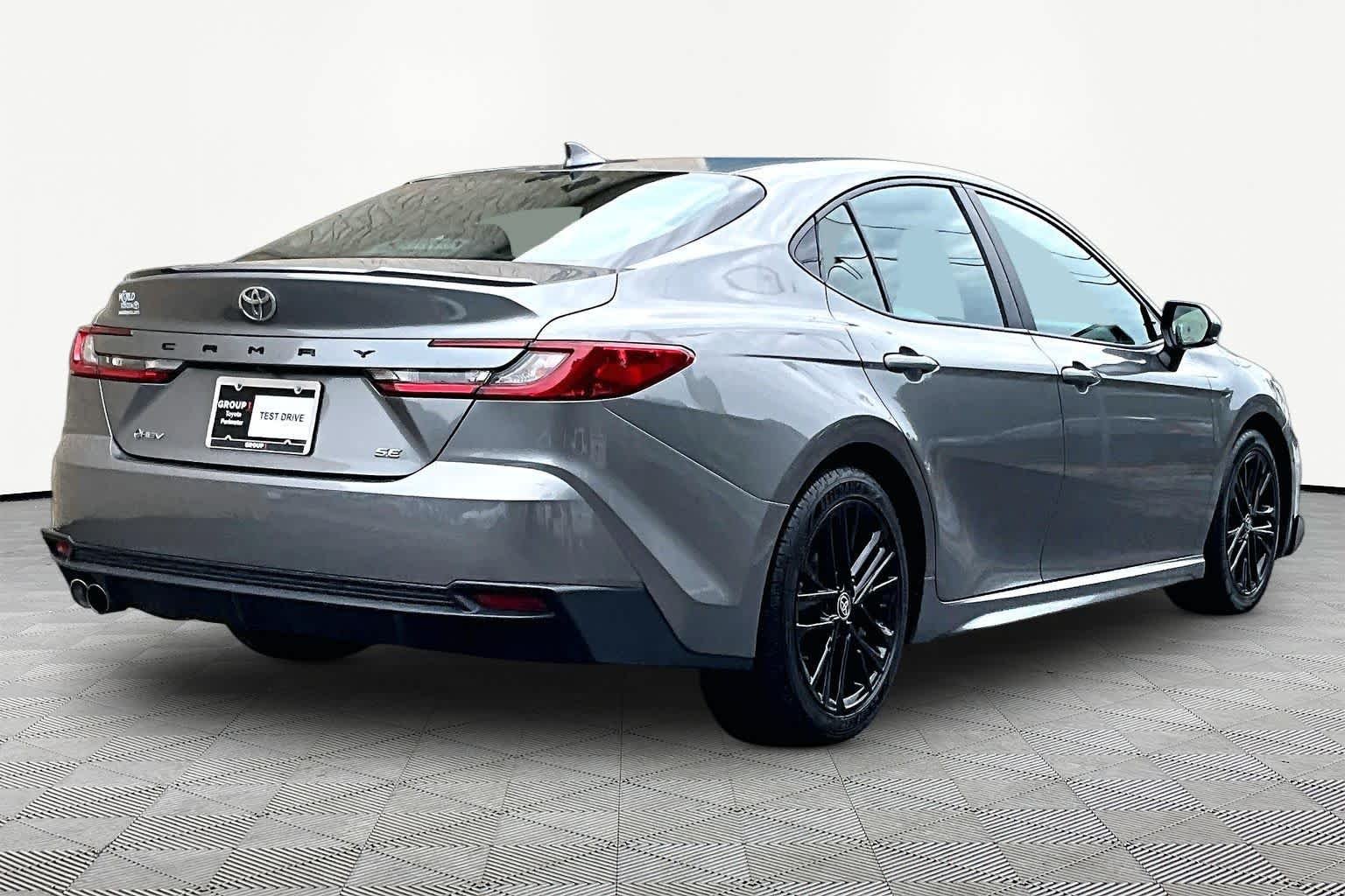 Used 2025 Heavy Metal Toyota SE image 13