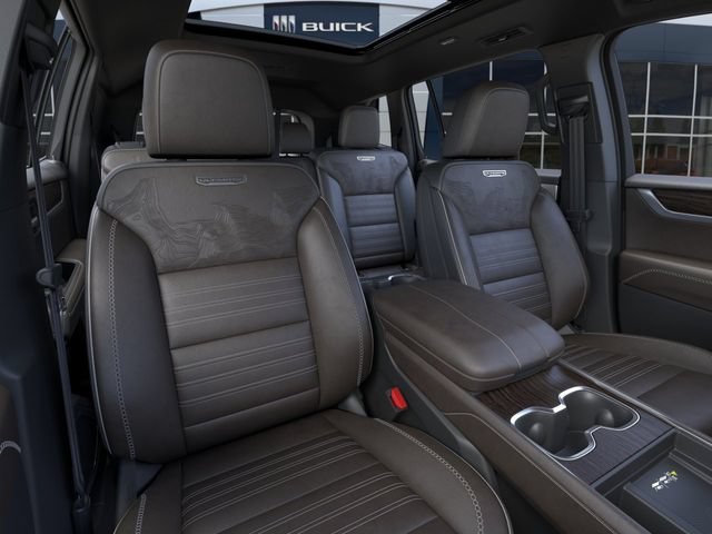 2026 GMC Acadia Denali Ultimate - Photo 17