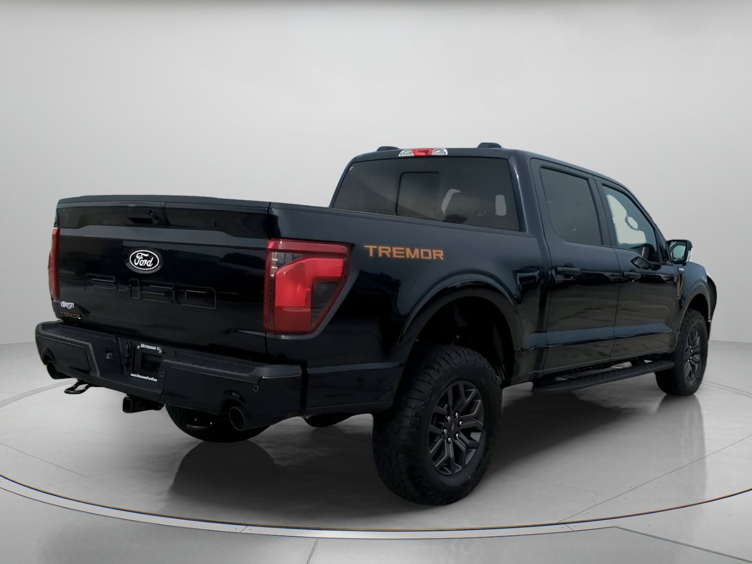 New 2026 Agate Black Metallic Ford Tremor® image 24