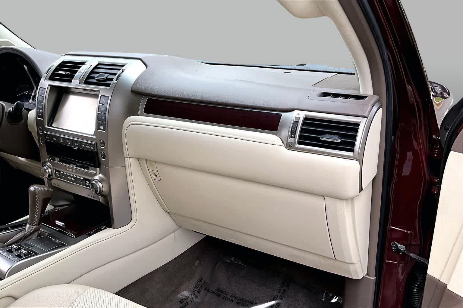 Used 2019 Claret Mica Lexus Premium image 19