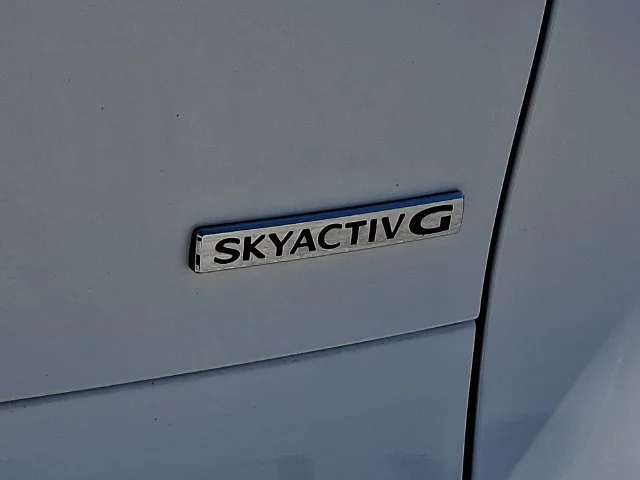 Certified Used 2024 White Mazda 2.5 S image 29