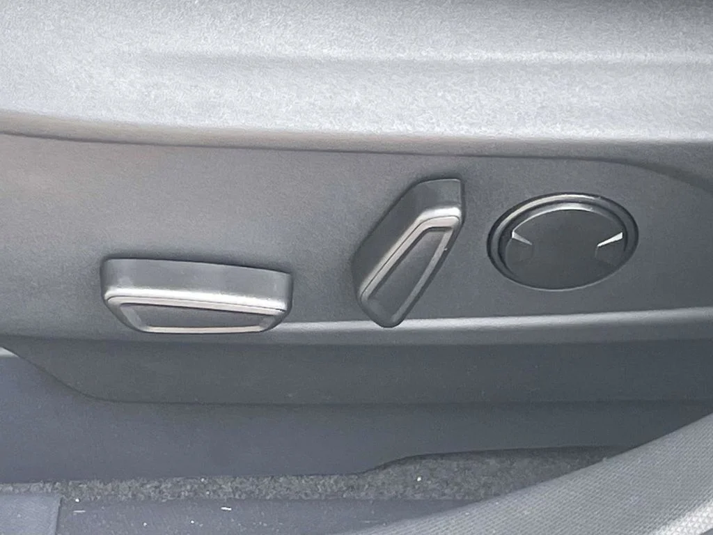 New 2026 White Ford Premium image 14