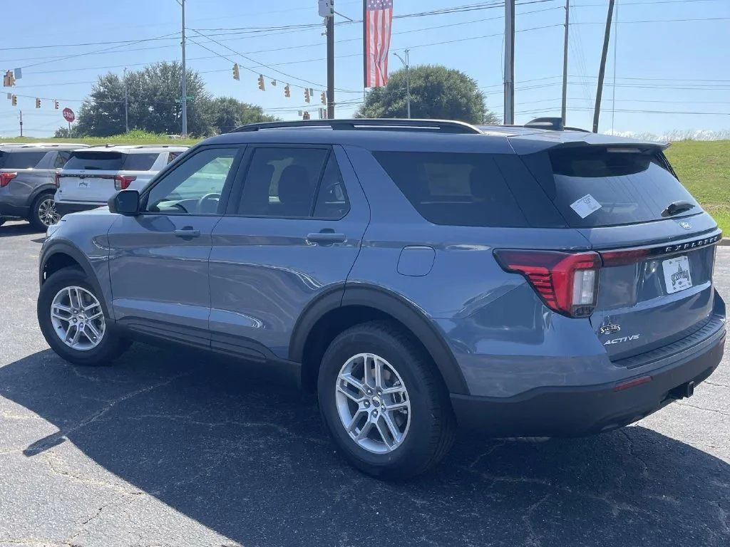 New 2027 Blue Ford Active image 5
