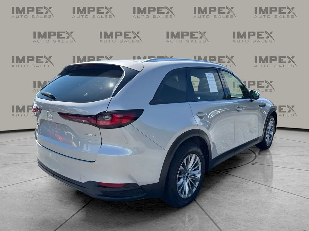 Used 2024 Silver Mazda 3.3 Turbo Preferred Plus image 3