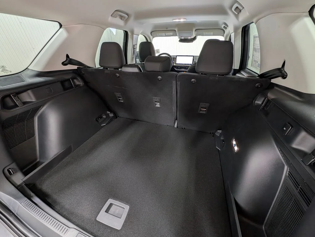 New 2026 Space White Metallic Ford Big Bend® image 18
