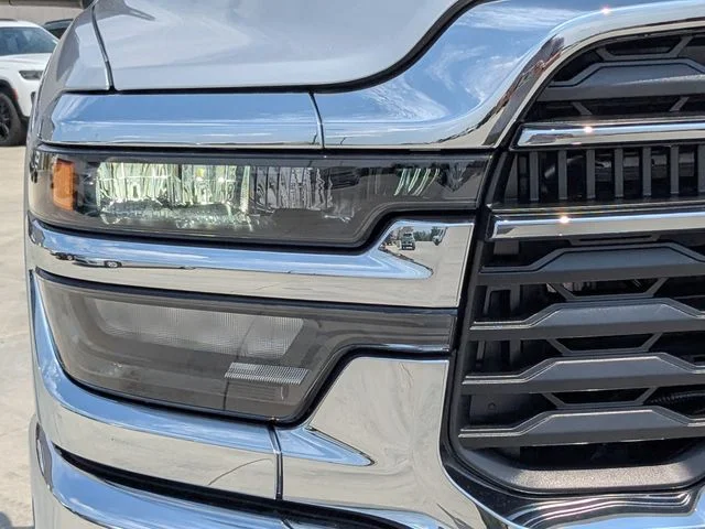 New 2026 Silver-Zynith Exterior Paint RAM Tradesman image 10