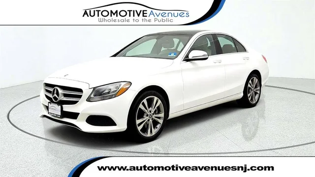 2018 Mercedes-Benz C-Class C 300 4MATIC® Sedan w/ Premium Pkg, Panorama Roof & 18'' Wheels