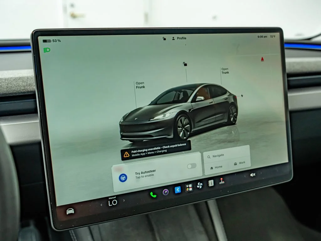 Used 2024 Stealth Gray Tesla  image 23