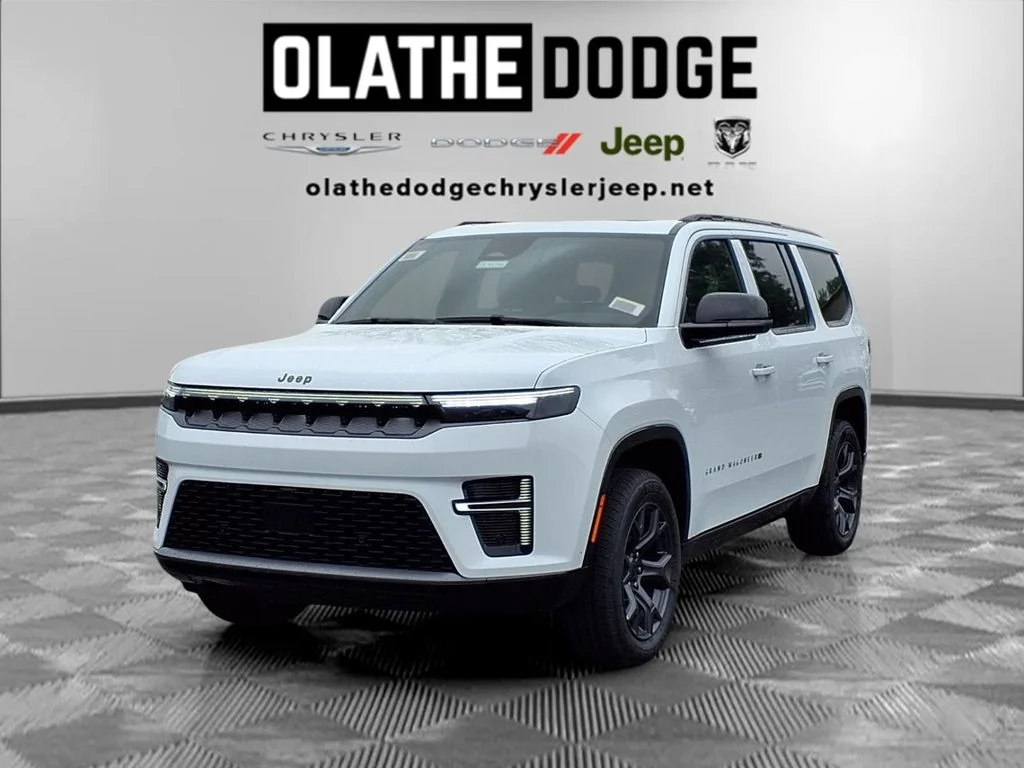 New 2026 Bright White Clear-Coat Exterior Paint Jeep Limited Altitude image 1